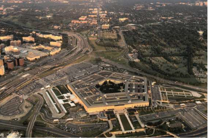 Pentagon uradno opredelil Anthropic kot tveganje za dobavne verige