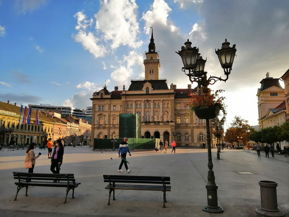 V Novem Sadu odprli častni ruski konzulat