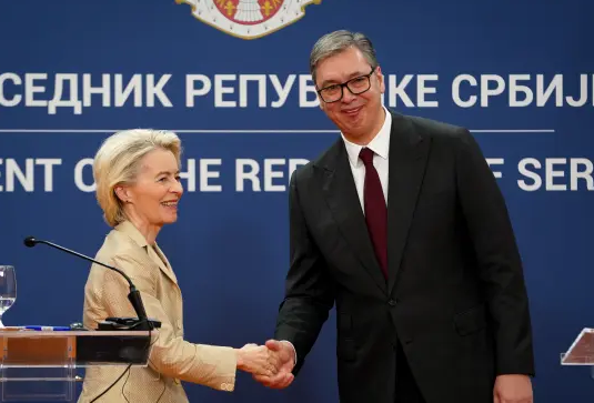 Von der Leyen z Vučićem v Beogradu tudi o energetskem sodelovanju