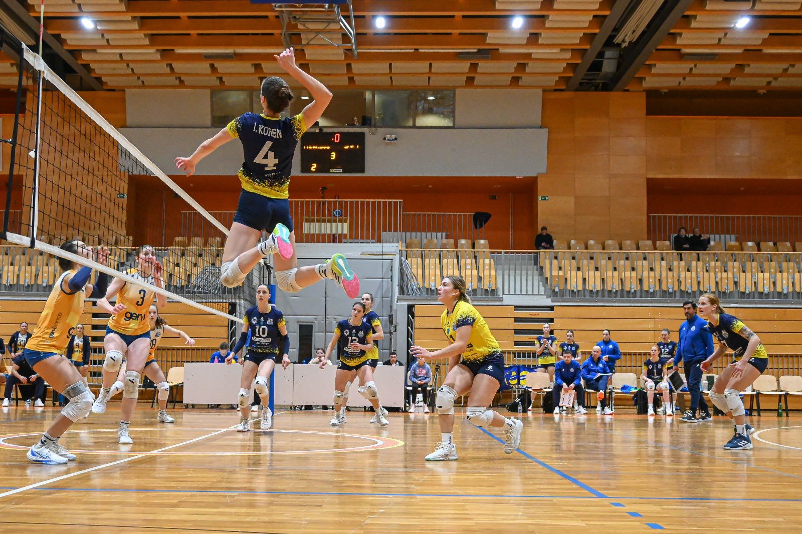 Primorski derbi pripadel Novogoričankam