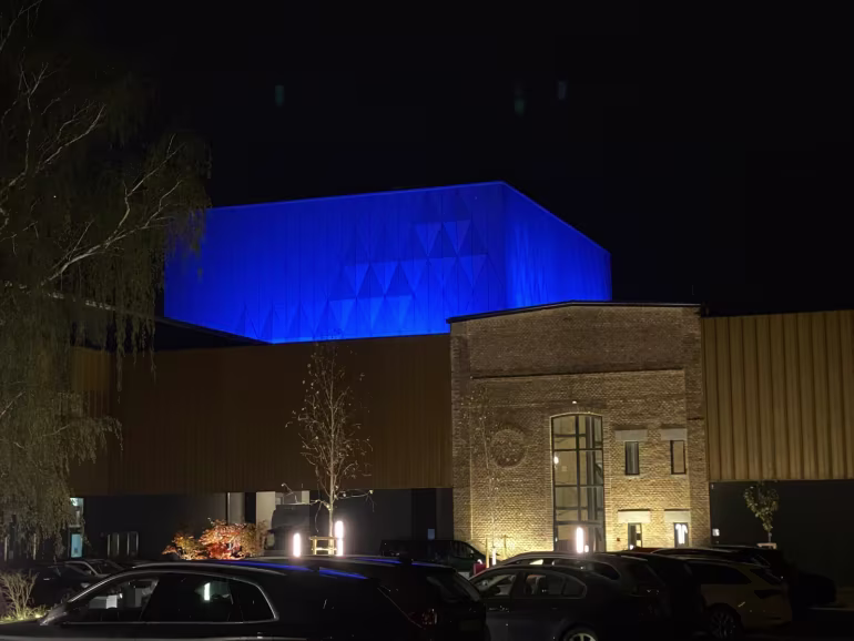 V Zagrebu ob gledališču HNK odslej še HNK2