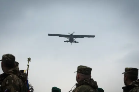 V Postojni usposabljanje pilotov Slovenske vojske