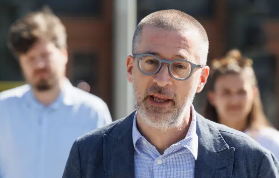 Griša Močnik: Pogajanja o prehodu od fosilnih goriv je treba pospešiti z ukrepi v razvitem svetu