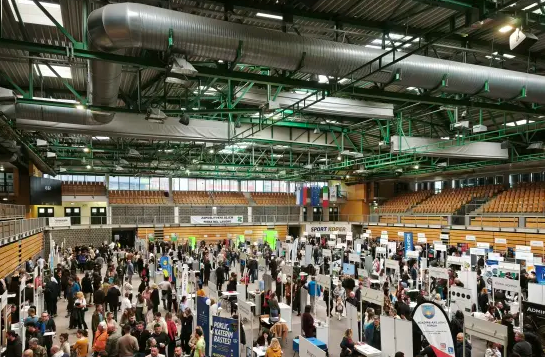 V Kopru čezmejni zaposlitveni sejem, povpraševanje po delavcih veliko