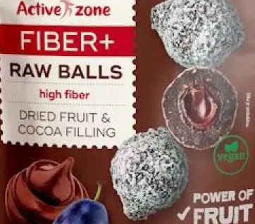 Odpoklic kroglic iz suhega sadja s kakavovim nadevom in prelivom