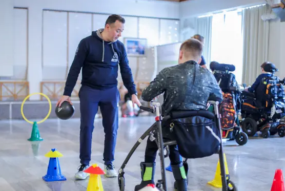 Strokovni posvet za vključevanje mladih invalidov v šport