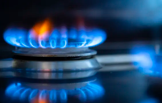 Bruselj s priporočili za zaščito potrošnikov na energetskem področju