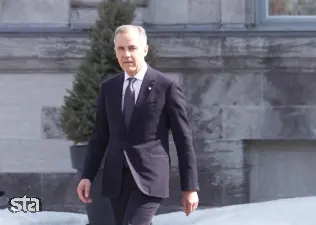 Kanadski premier Carney si je v parlamentu zagotovil večino