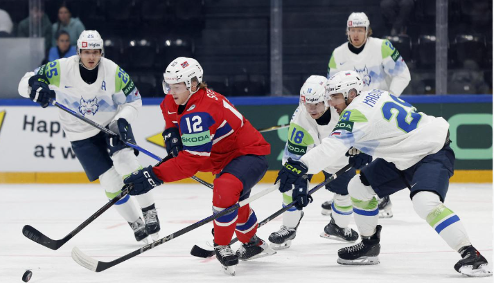 Slovenija na drugi tekmi SP visoko izgubila z Norveško