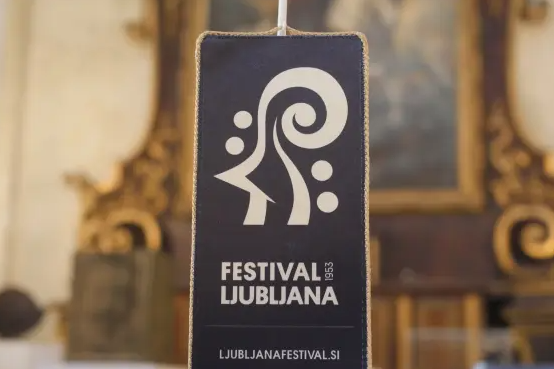 Na Ljubljana Festivalu beneška opera La Fenice s Seviljskim brivcem