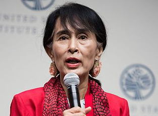 Suu Kyi v hišnem priporu obiskal predstavnik Rdečega križa