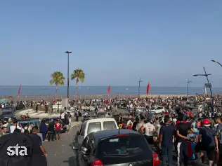 Med protesti v španski eksklavi Ceuta izbruhnili nasilni spopadi