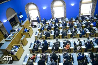 Po podatkih podjetja Genians je skupina Kimsuky, ki naj bi bila povezana s severnokorejskimi obveščevalnimi službami, razvila orodja, ki temeljijo na obsežnih jezikovnih modelih, in zasnovala programsko opremo, ki bi lahko pomagala avtomatizirati kibernet