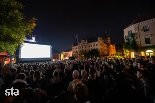 Z Generalom z Busterjem Keatonom začetek Letnega Kinodvora