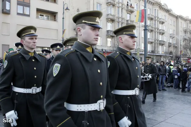 Litva želi leta 2032 ponovno uvesti obvezen vojaški rok