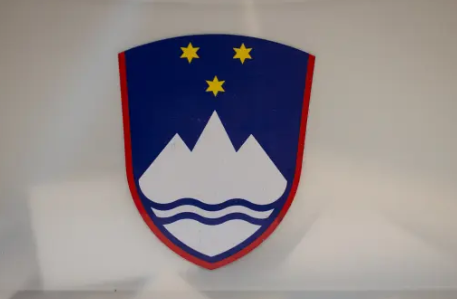 Predlog za dva referendumska dneva zaključil zakonodajno pot